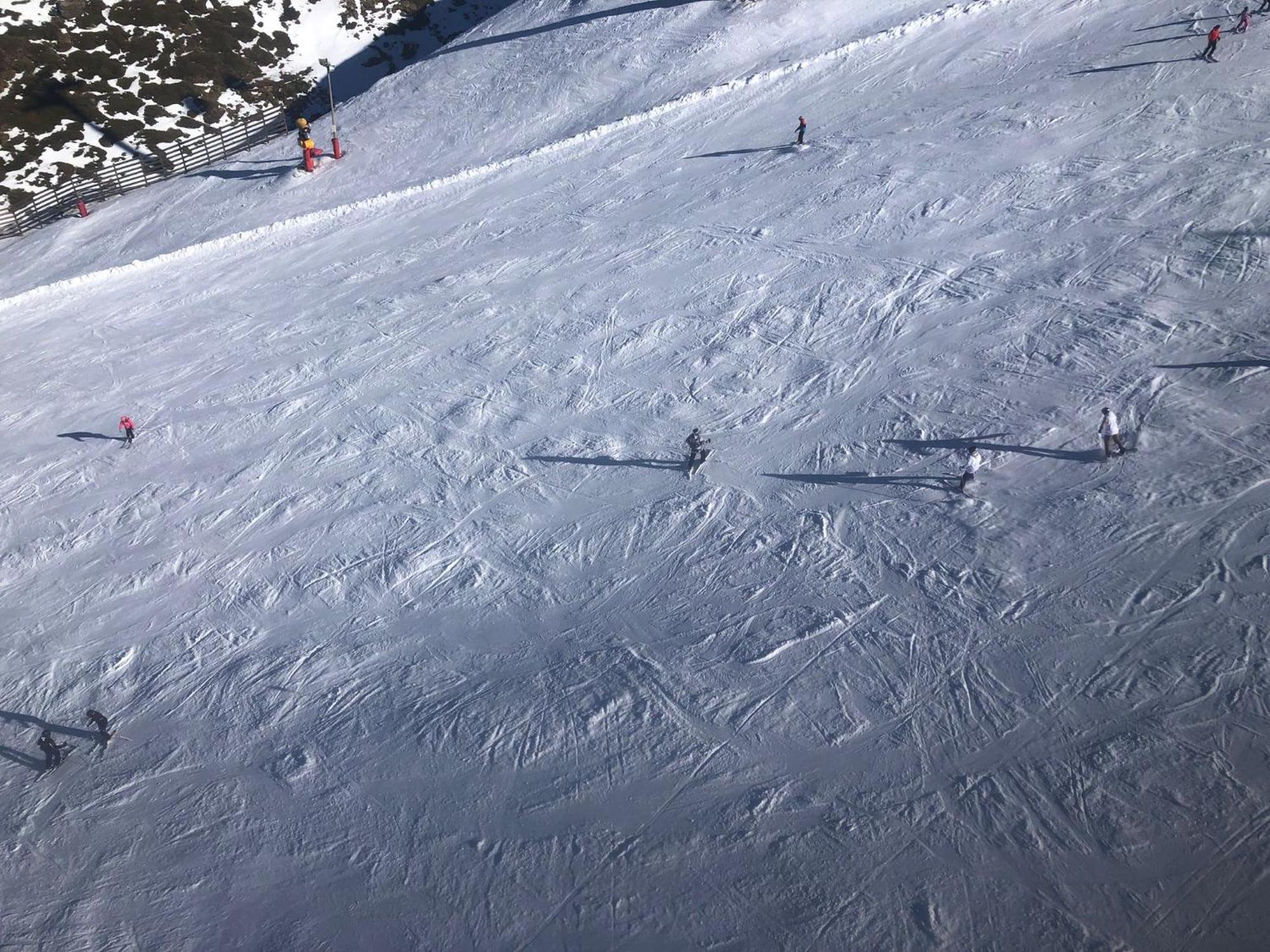 Sierra Nevada, Apartamento Abuhardillado Parking Y Wifi Екстериор снимка